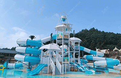 獲新華社、人民日?qǐng)?bào)等眾多央媒點(diǎn)贊！從廢棄礦山到云南曲靖康養(yǎng)標(biāo)桿丨牧童水上樂(lè)園